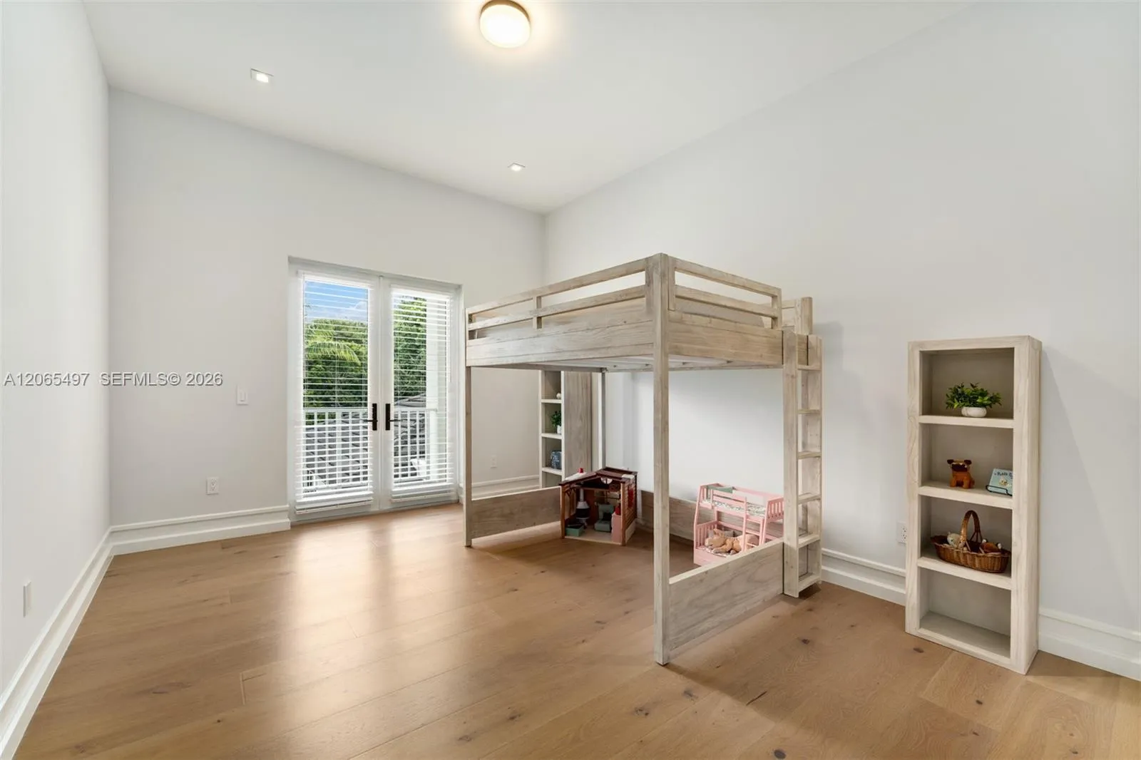 Property photo 31