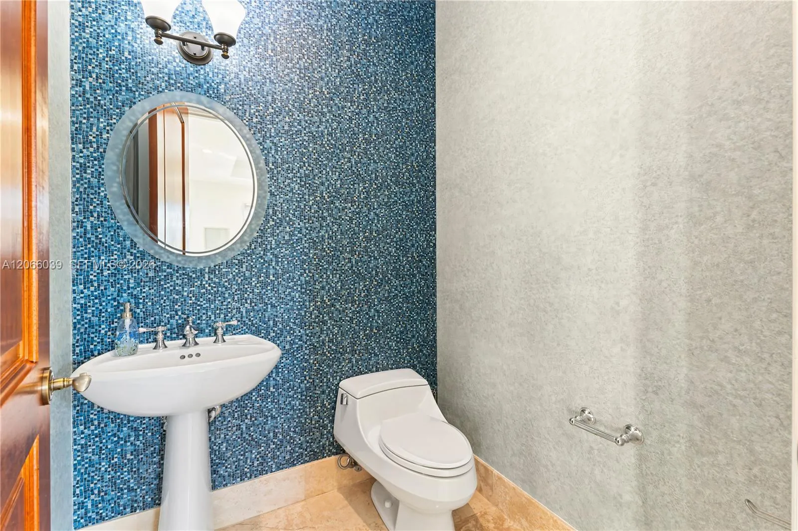 Property photo 23