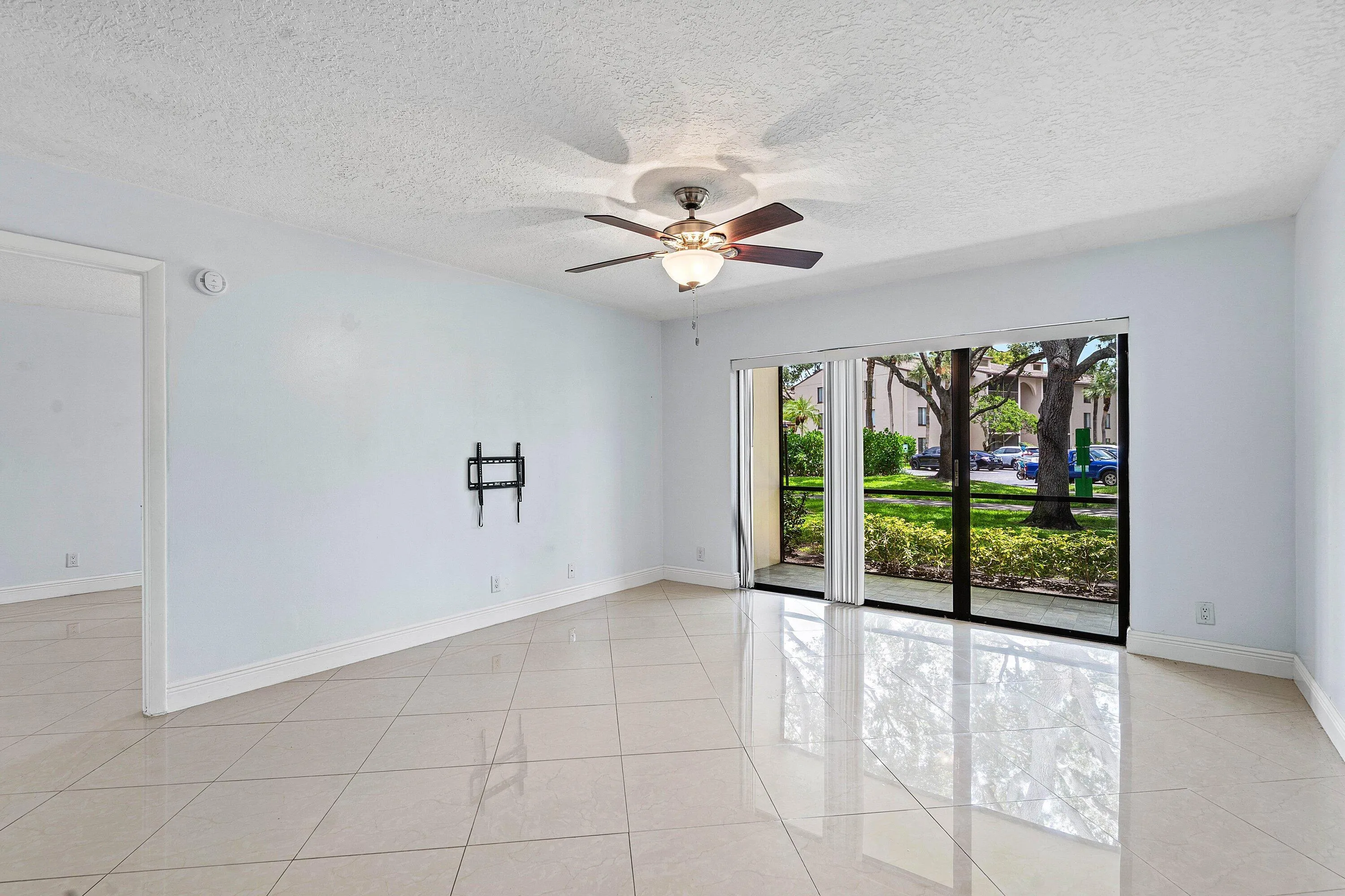 005-204FoxtailDrive-F1-Greenacres-FL-334