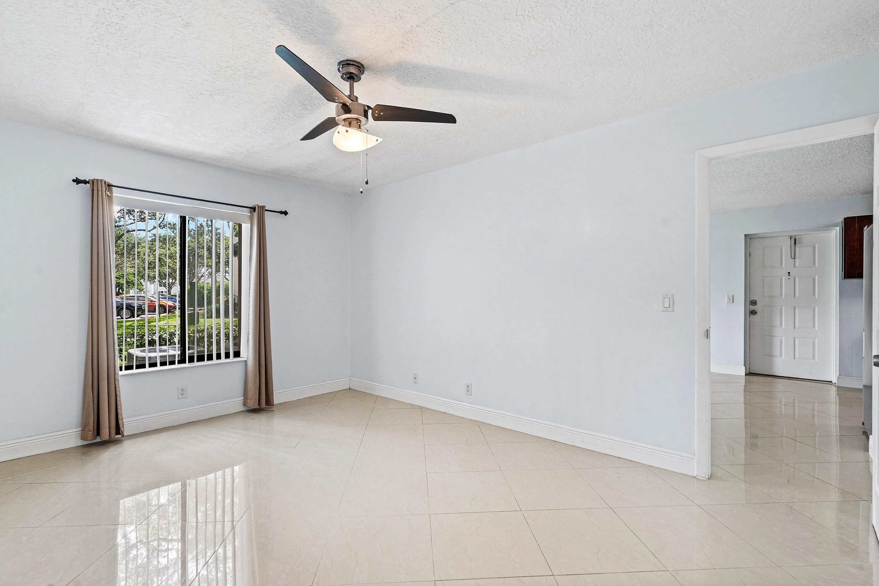 016-204FoxtailDrive-F1-Greenacres-FL-334