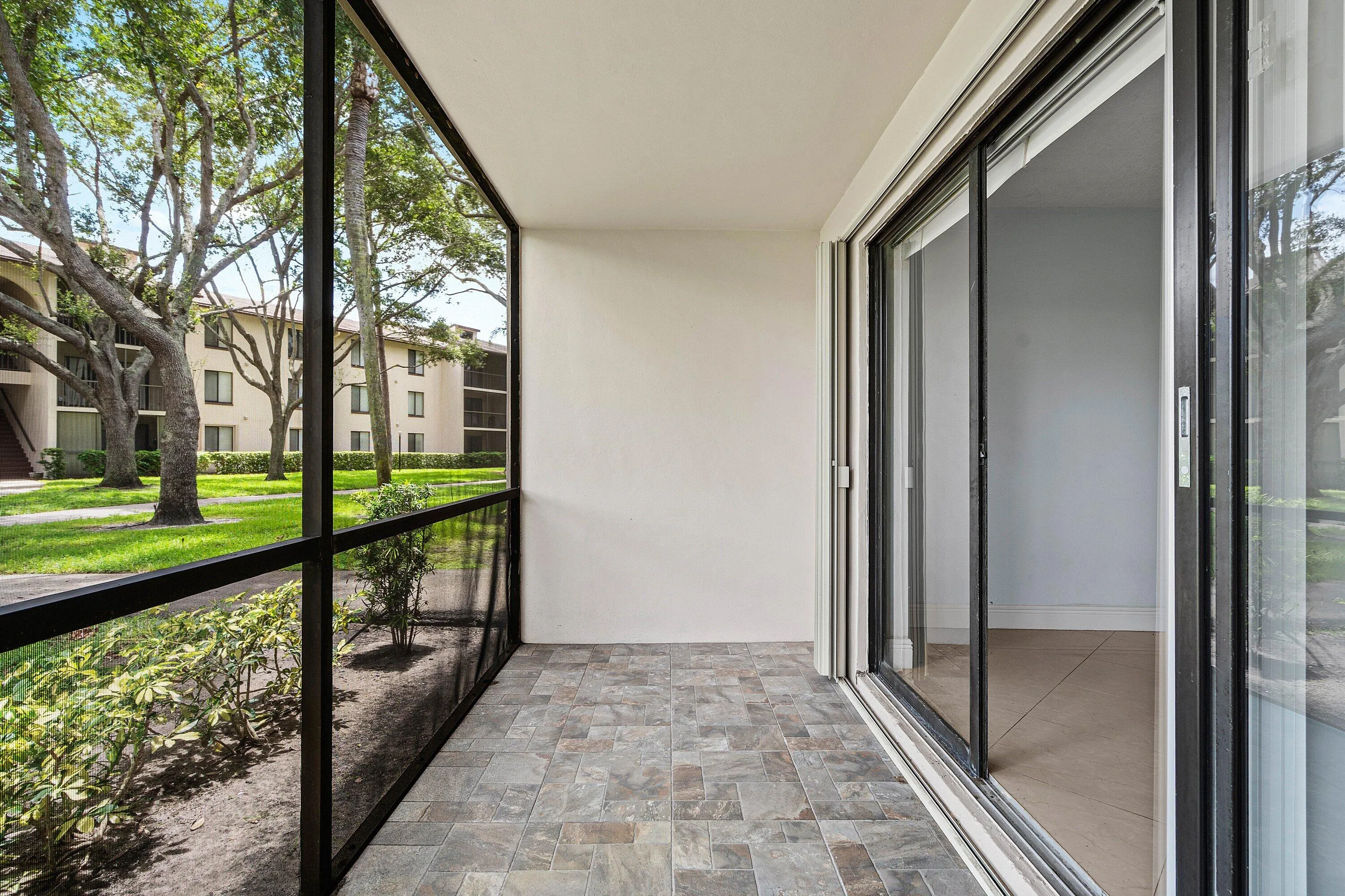 020-204FoxtailDrive-F1-Greenacres-FL-334