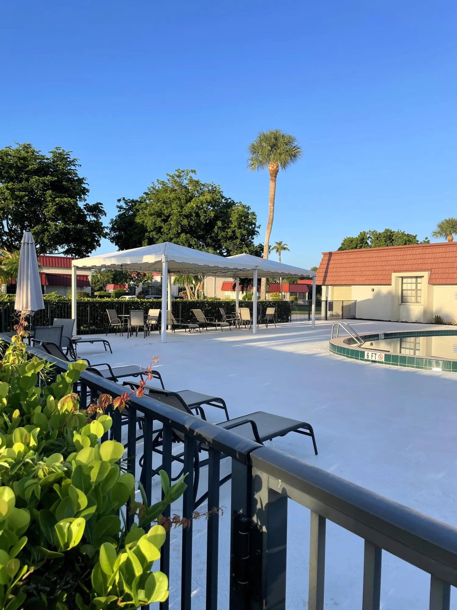 pool community ctr