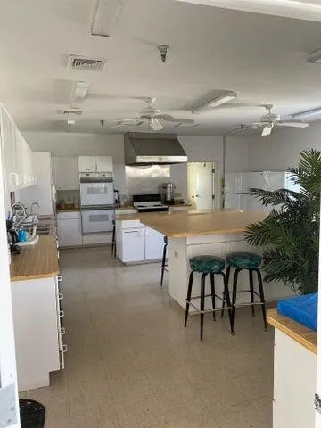 kitchen in clubhouse