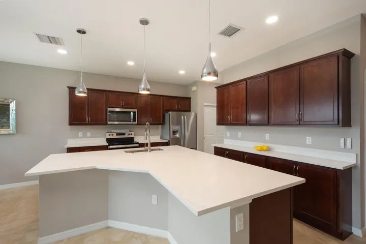 Large Breakfast Bar