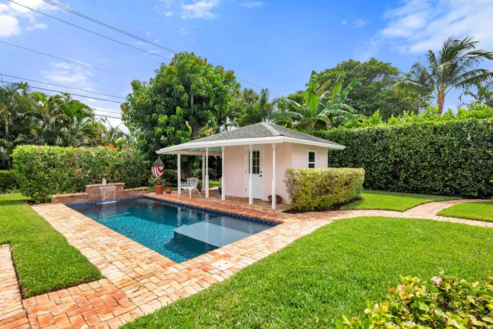 Pool & Cabana