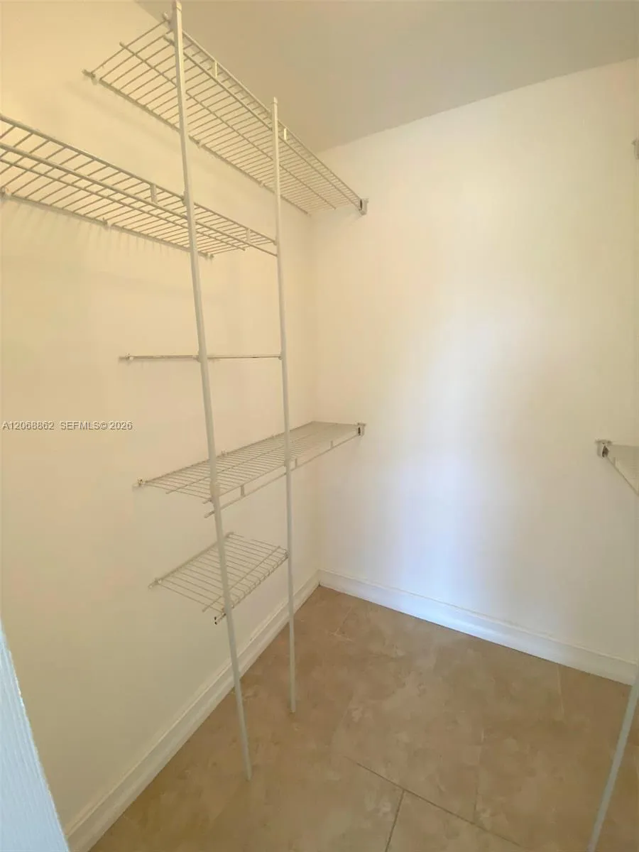 Walk In Closet