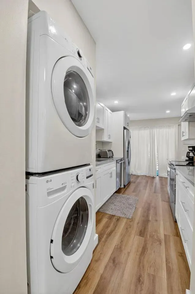 kitchen_6-m2214967765rd-w1280_h960