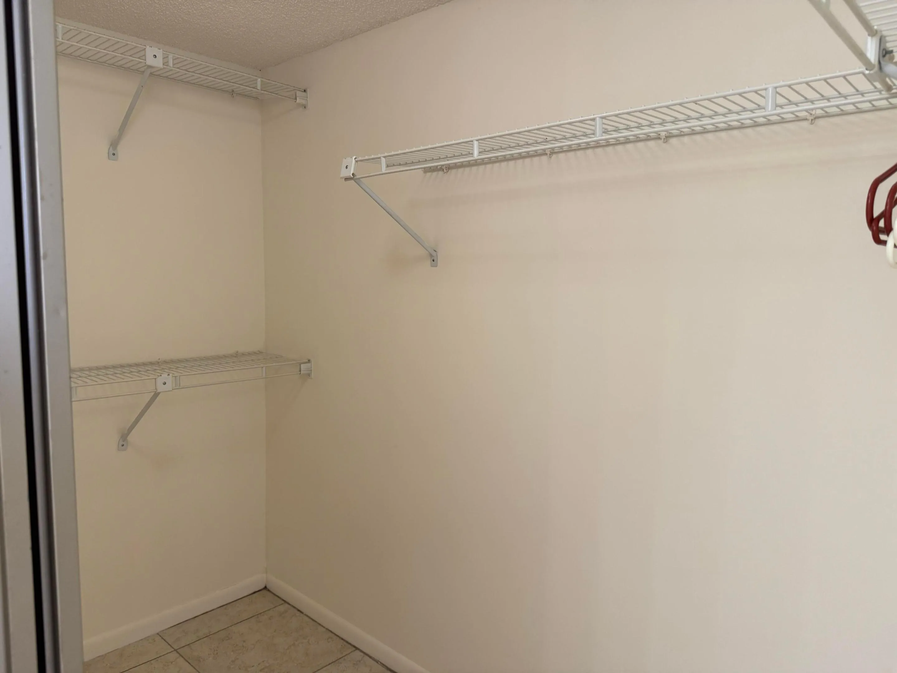 MASTER CLOSET