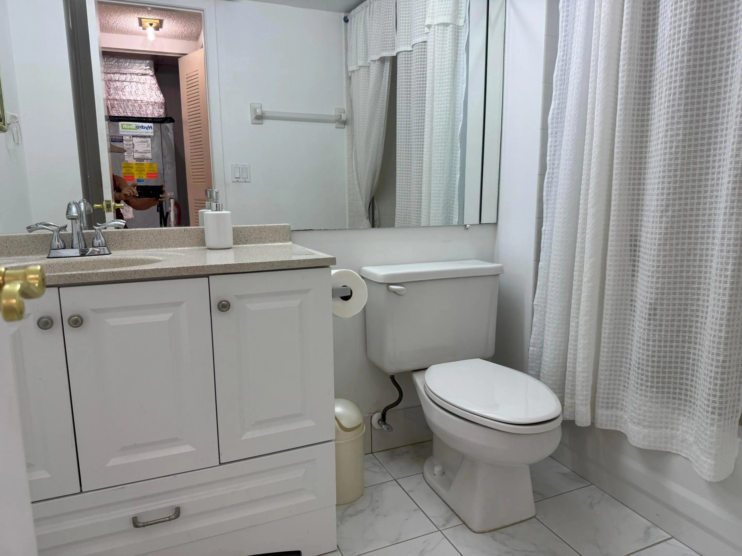 2ND BATH ALL NEW CABINETS AND WATER​​‌​​​​‌​​‌‌​‌‌​​​‌‌​‌​‌​‌​​​‌​​ CLOSET