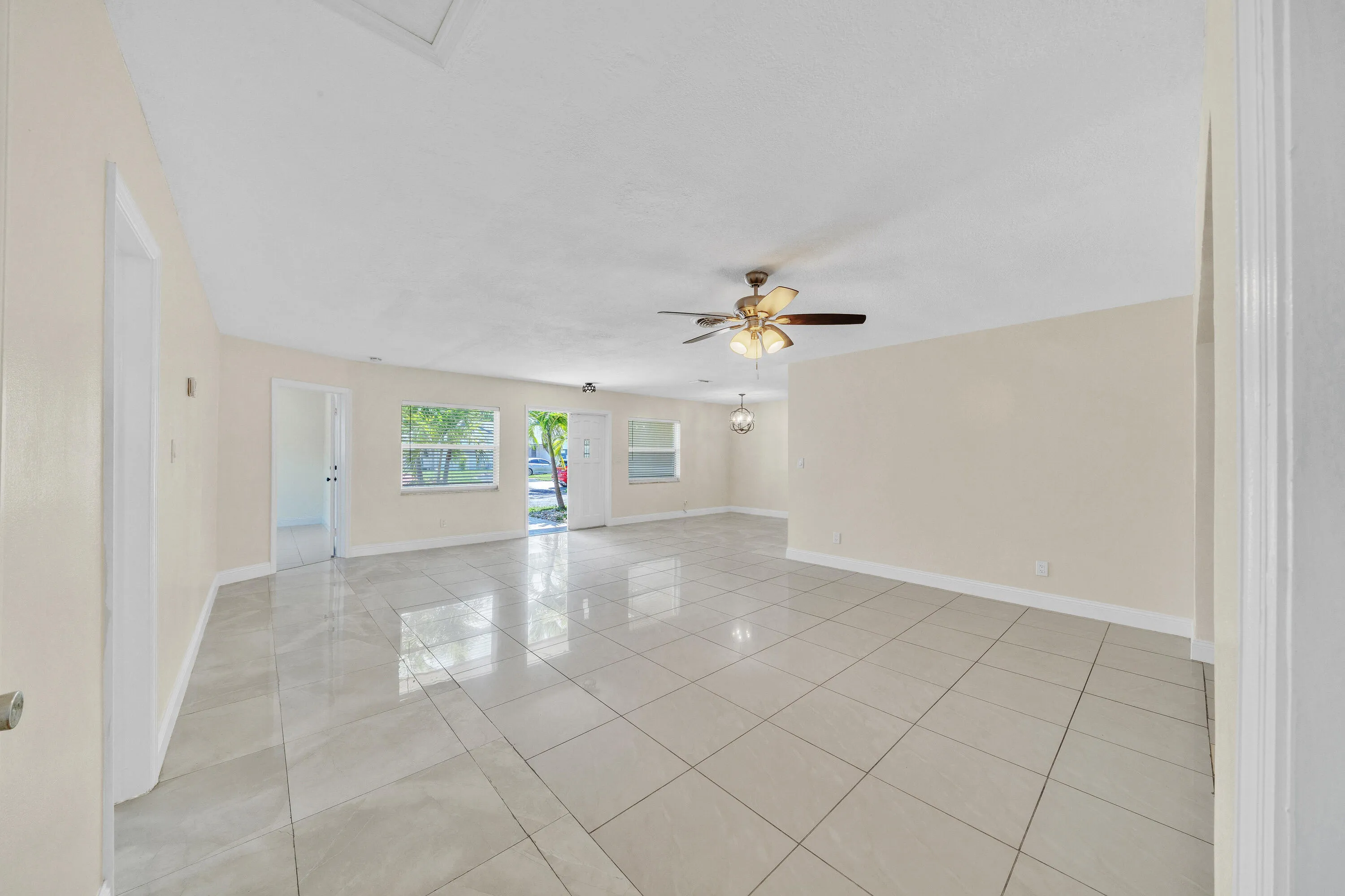 7 Living Area