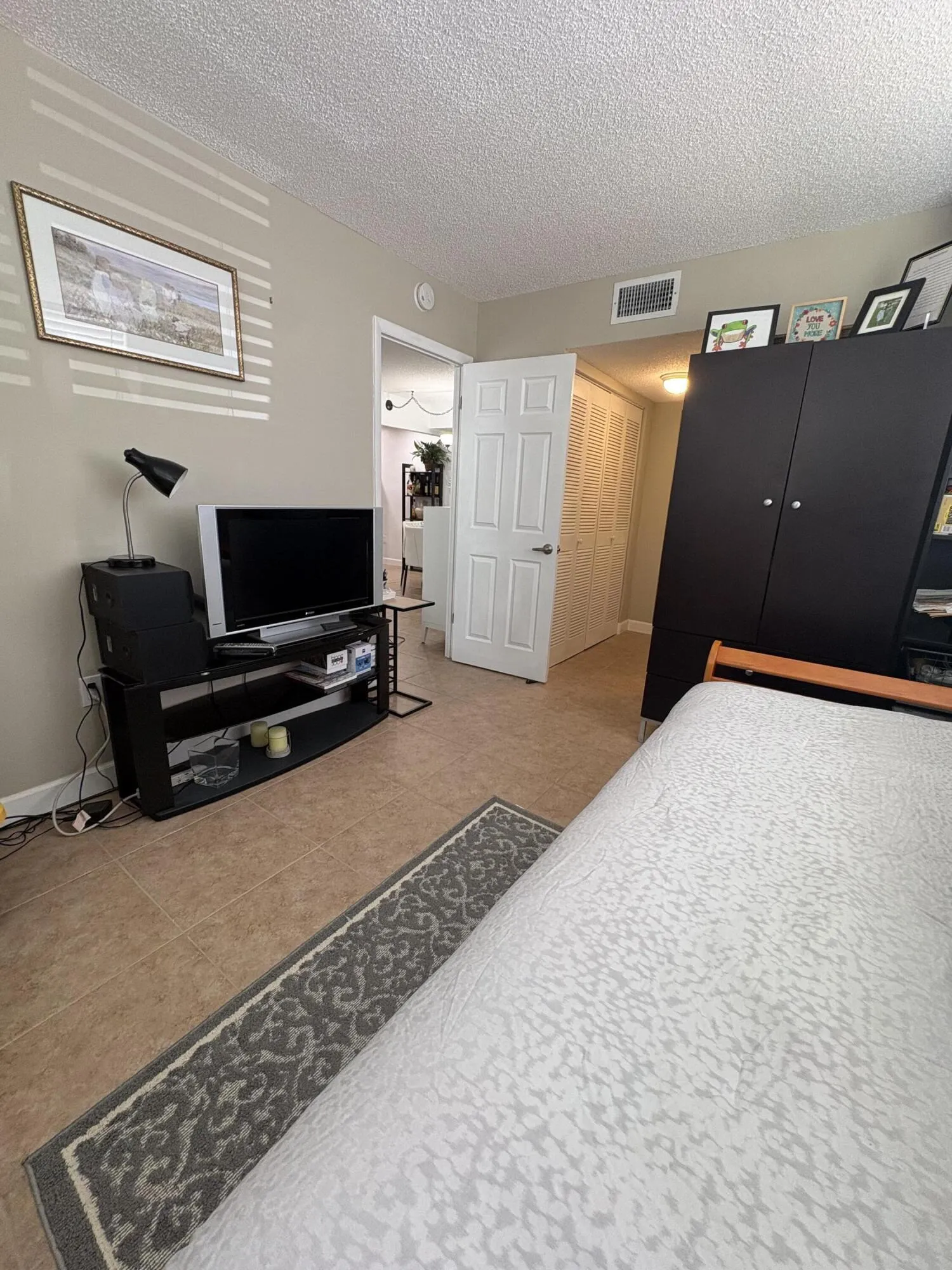 Ssecond Bedroom 2