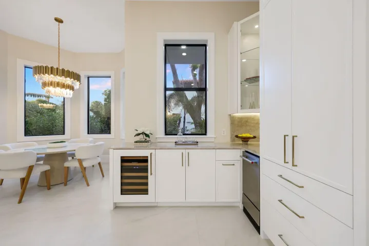 23 Coconut Ln - 43.jpg-SMALL