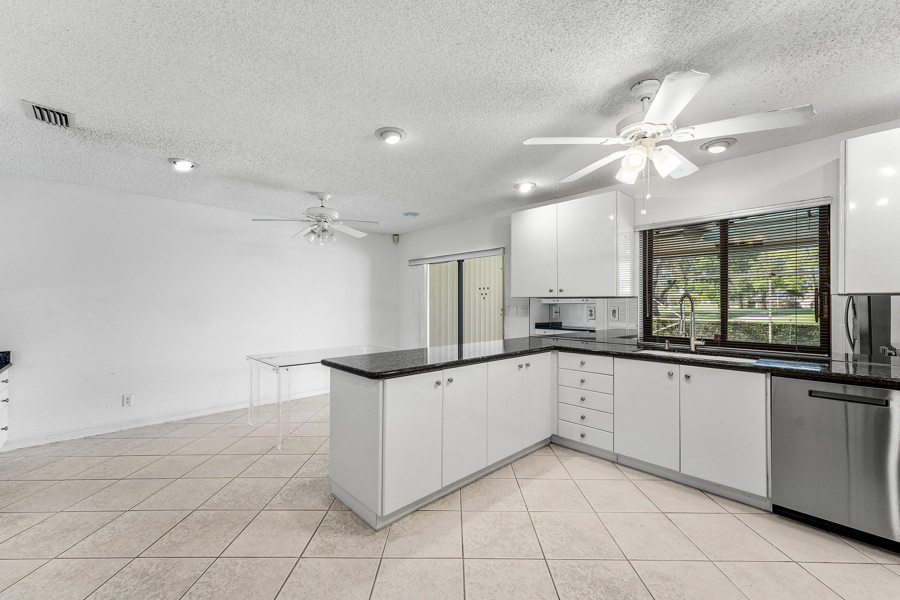 013-10775BocaWoodsLane-BocaRaton-FL-3342