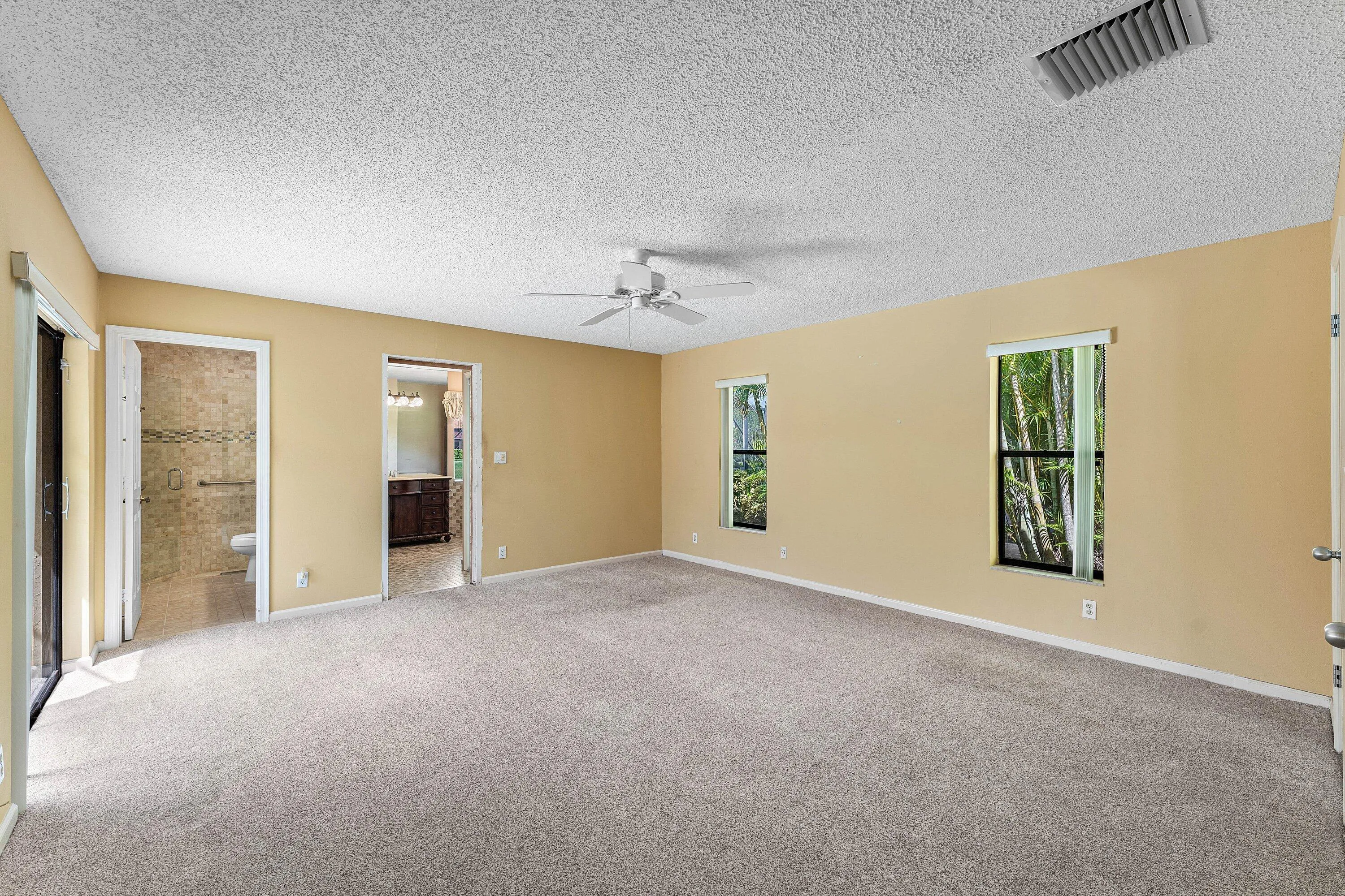 018-10775BocaWoodsLane-BocaRaton-FL-3342