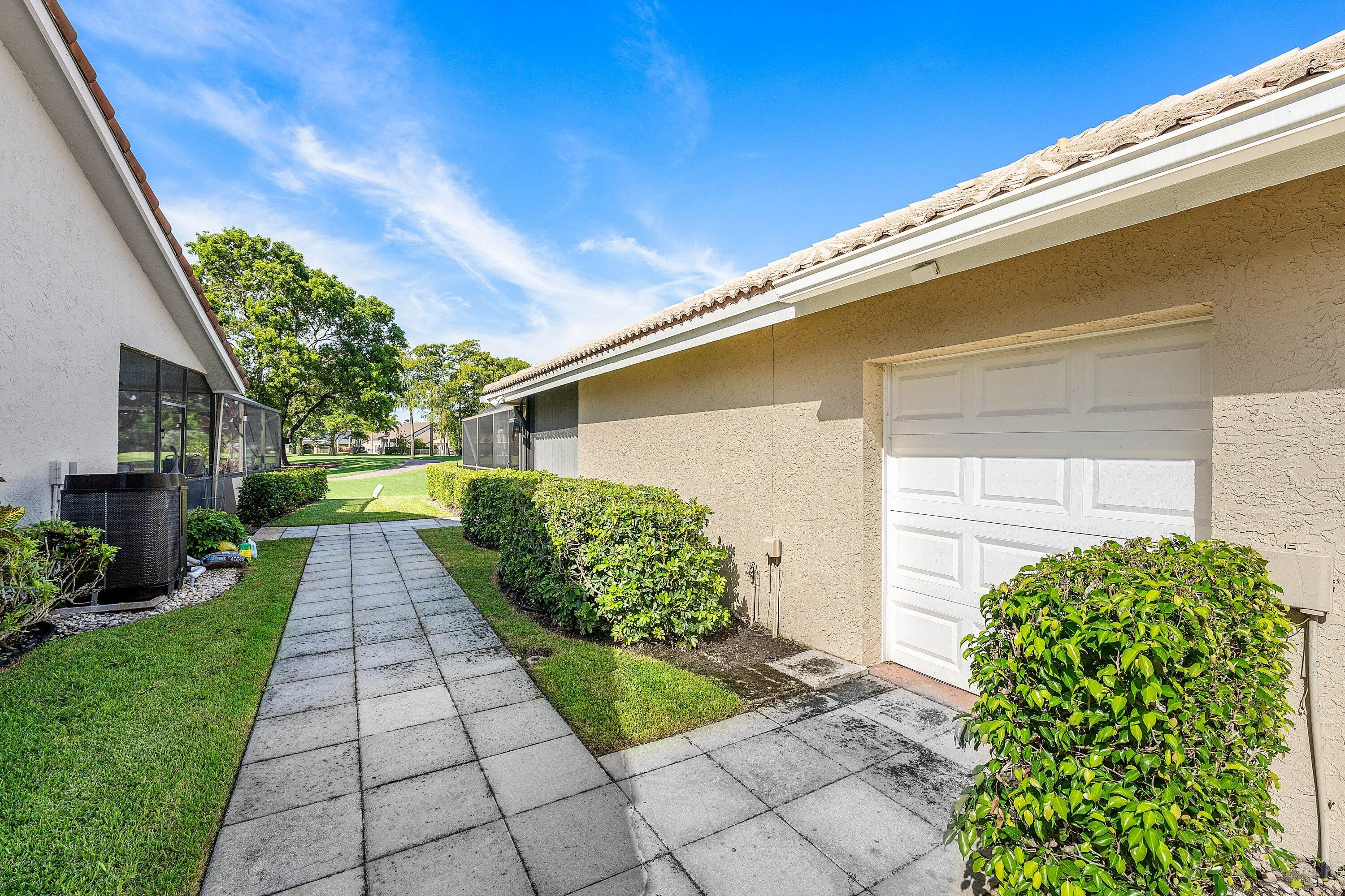 033-10775BocaWoodsLane-BocaRaton-FL-3342