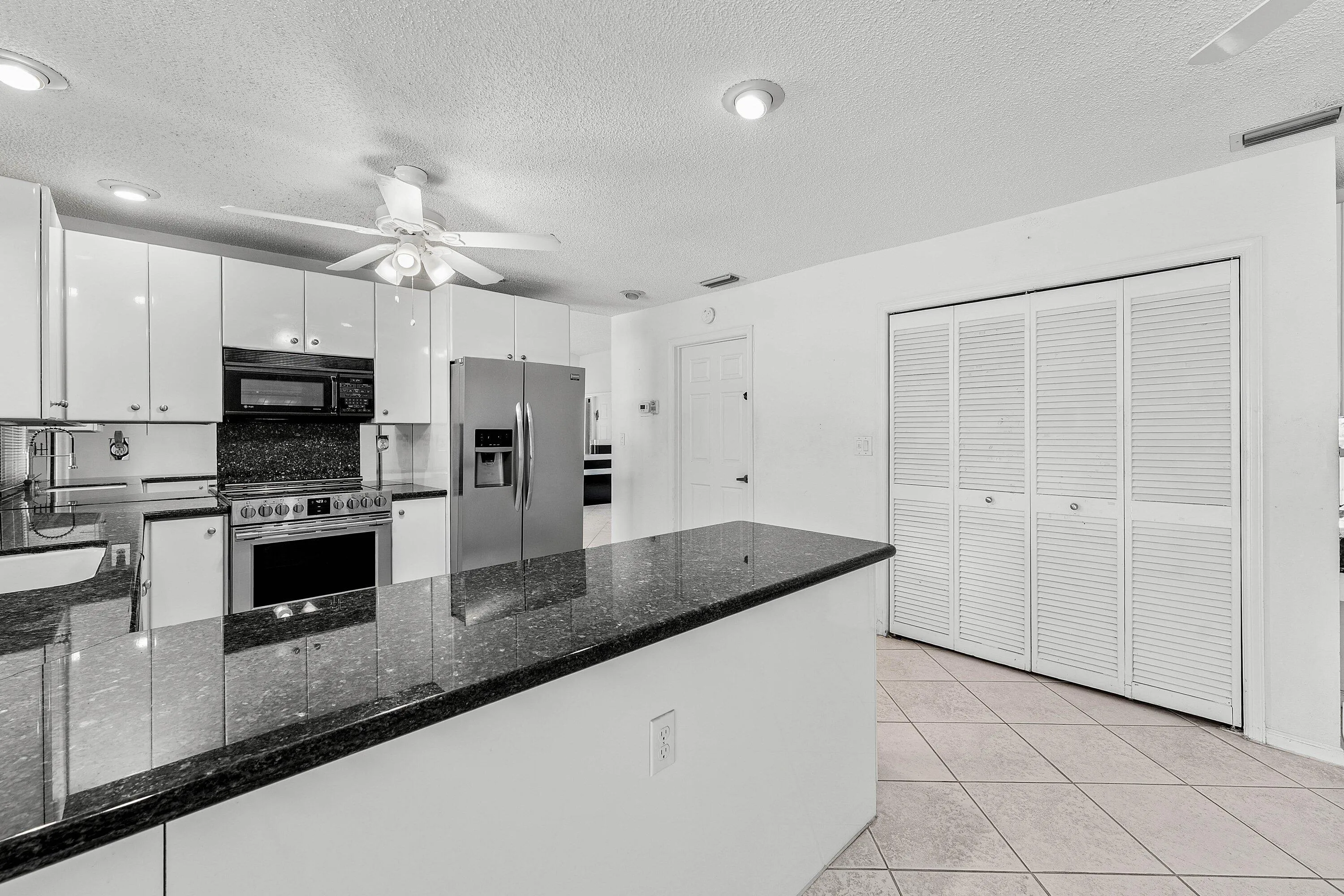 014-10775BocaWoodsLane-BocaRaton-FL-3342