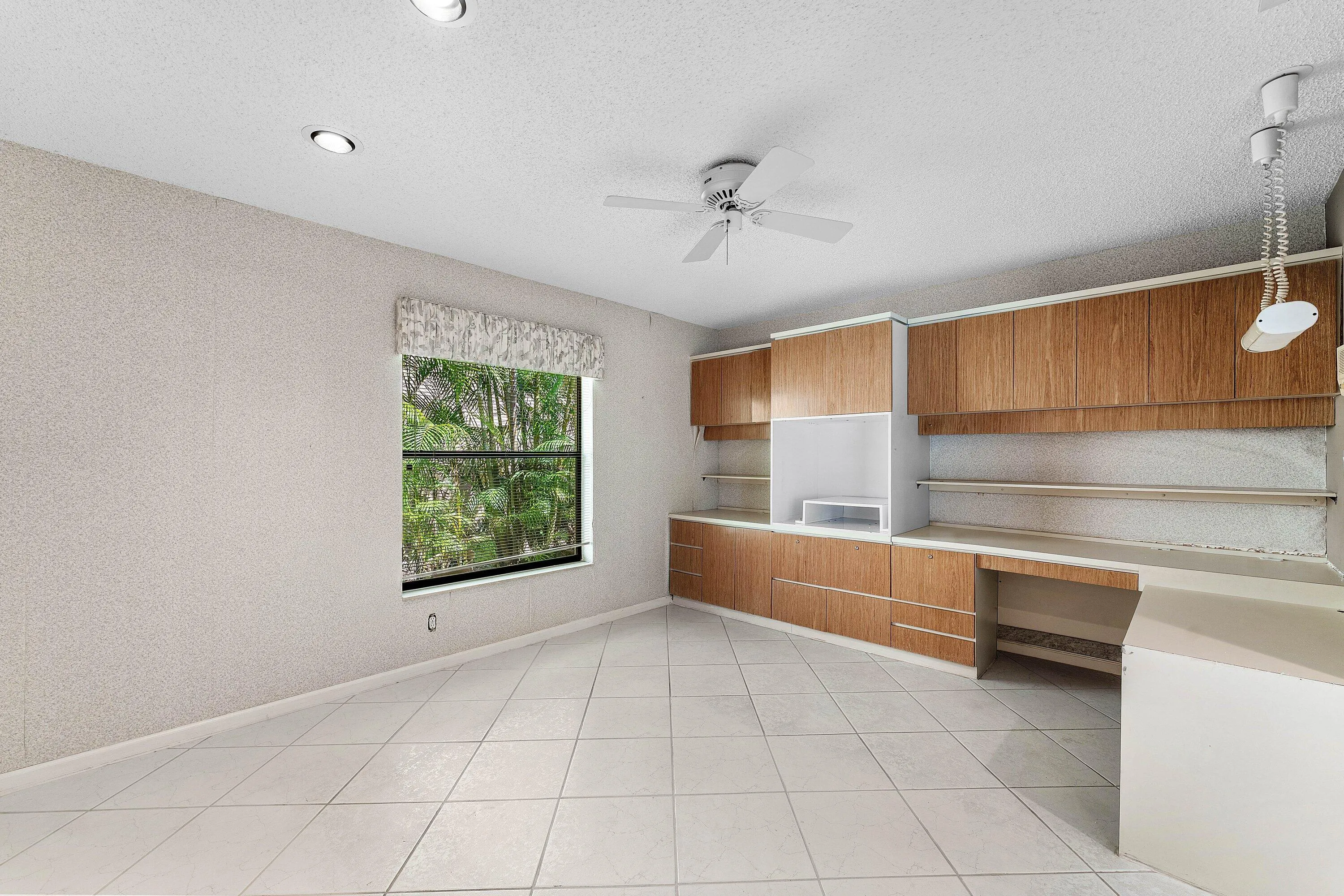 023-10775BocaWoodsLane-BocaRaton-FL-3342