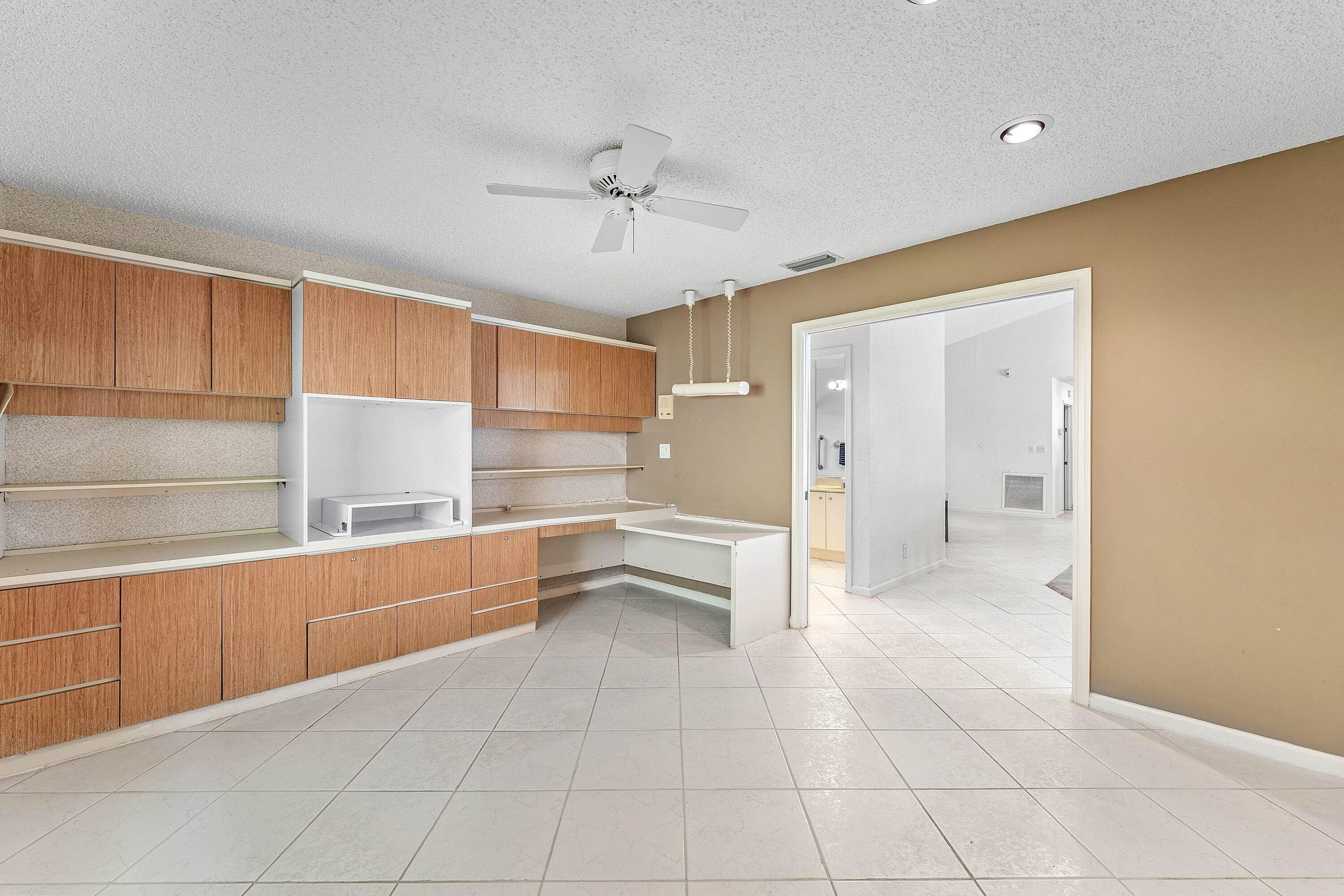 024-10775BocaWoodsLane-BocaRaton-FL-3342
