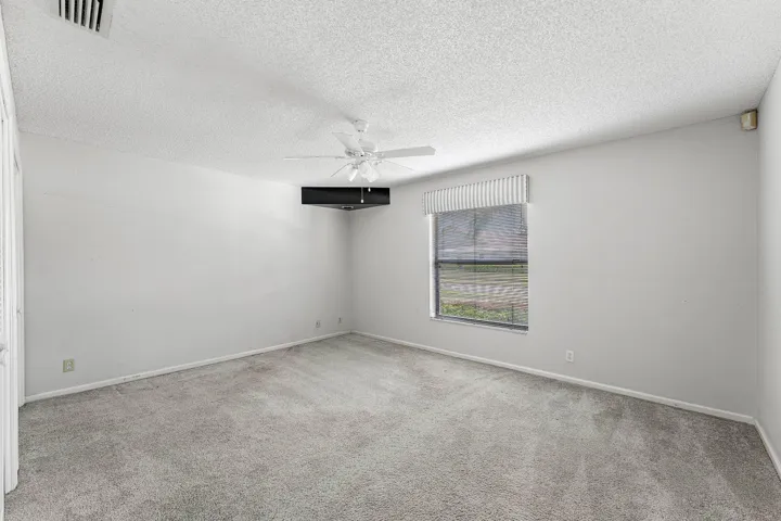 025-10775BocaWoodsLane-BocaRaton-FL-3342
