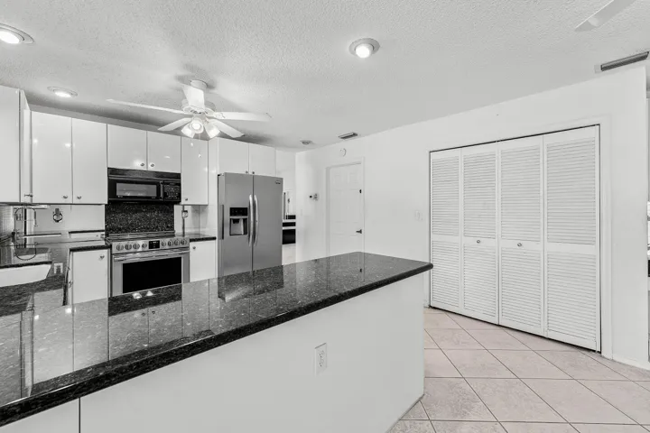 014-10775BocaWoodsLane-BocaRaton-FL-3342