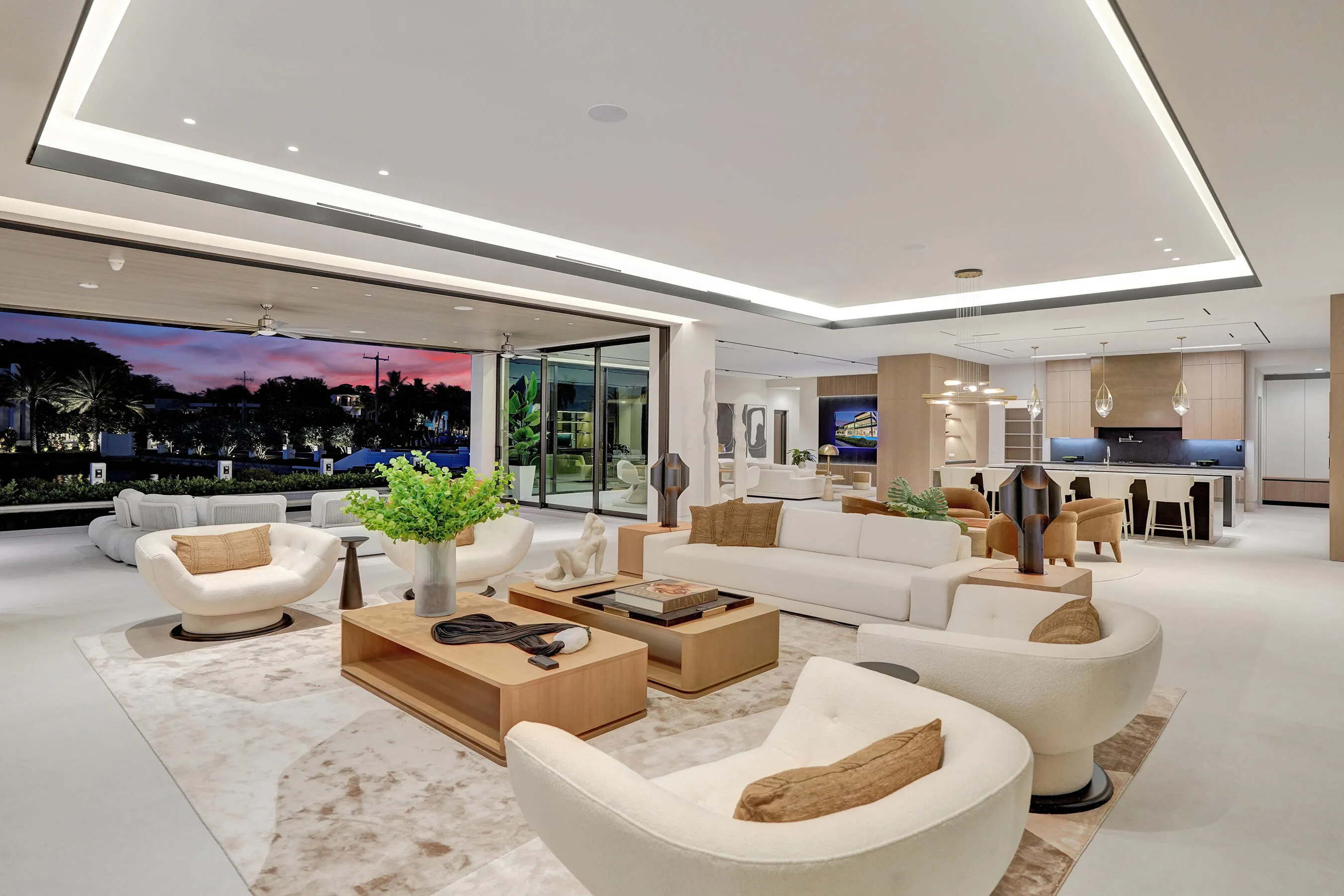 Property photo 93