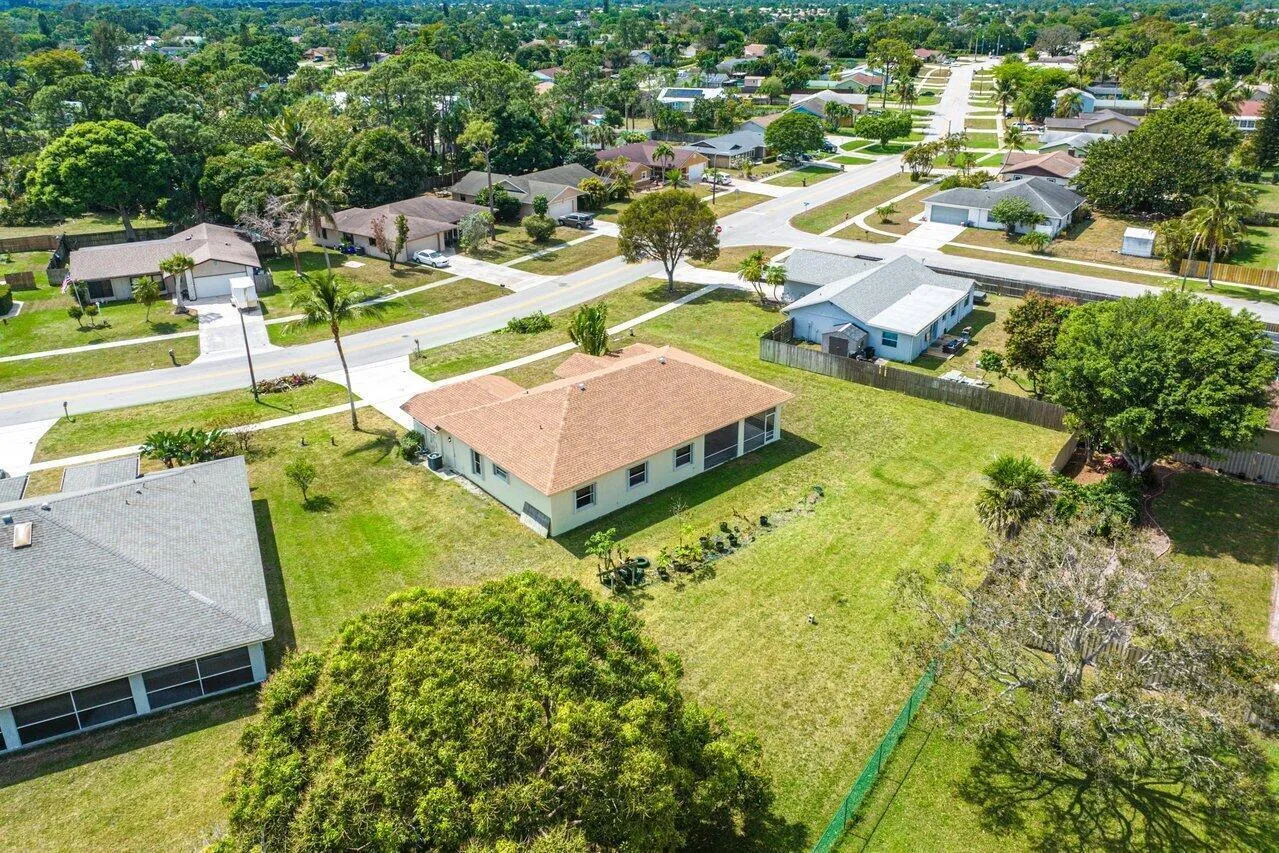 035-273PonceDeLeonStreet-RoyalPalmBeach-