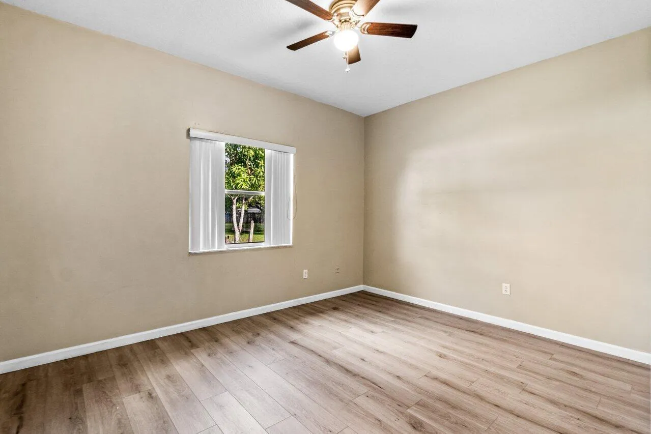 023-273PonceDeLeonStreet-RoyalPalmBeach-