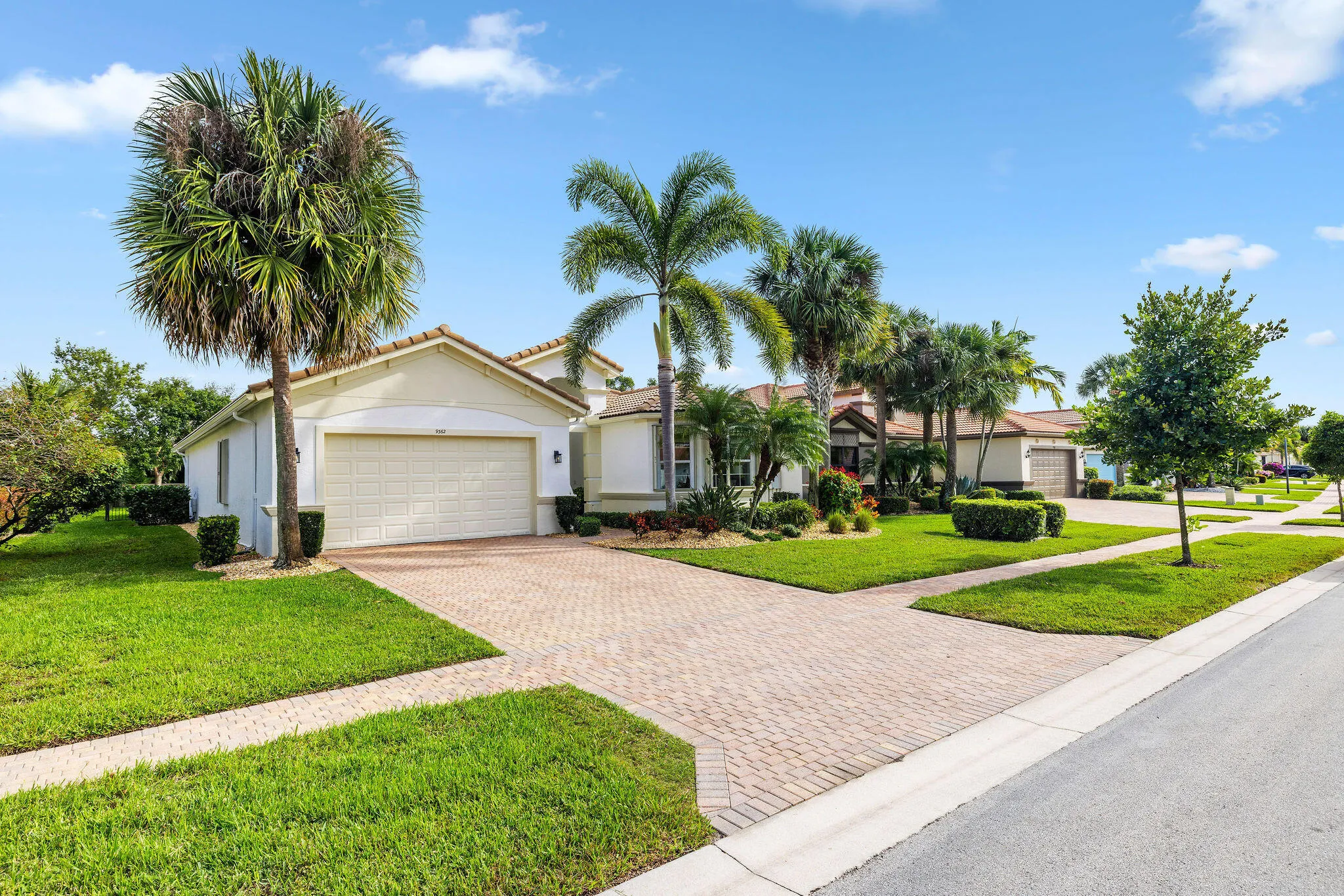 9362 isles cay 1