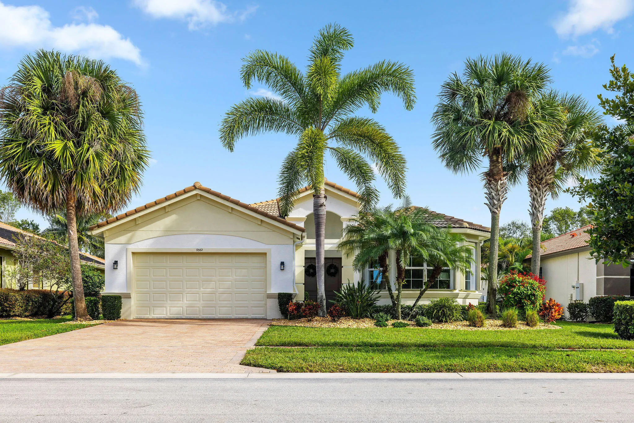 9362n Isles Cay