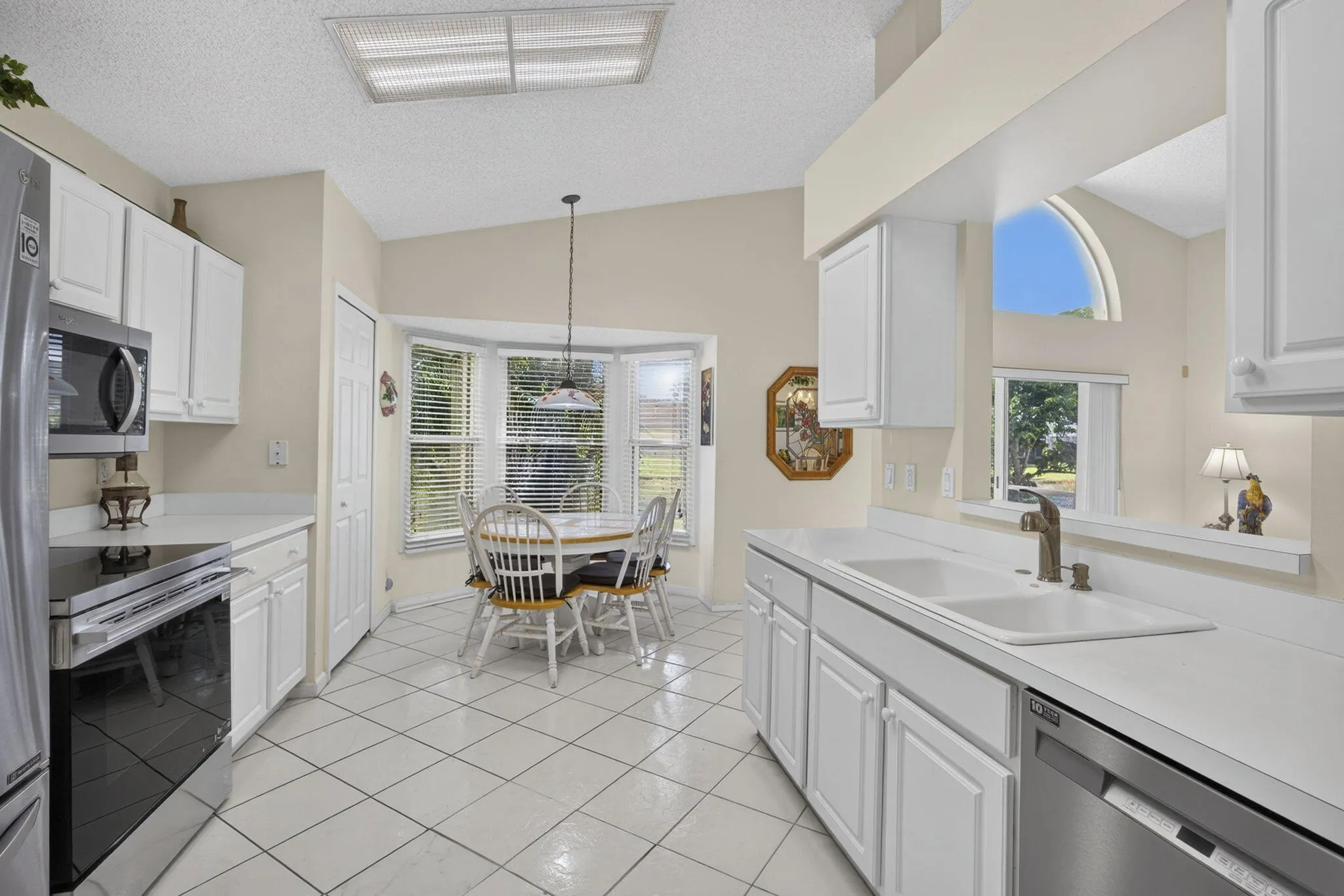 Kitchen at 2221 Soundings Ct