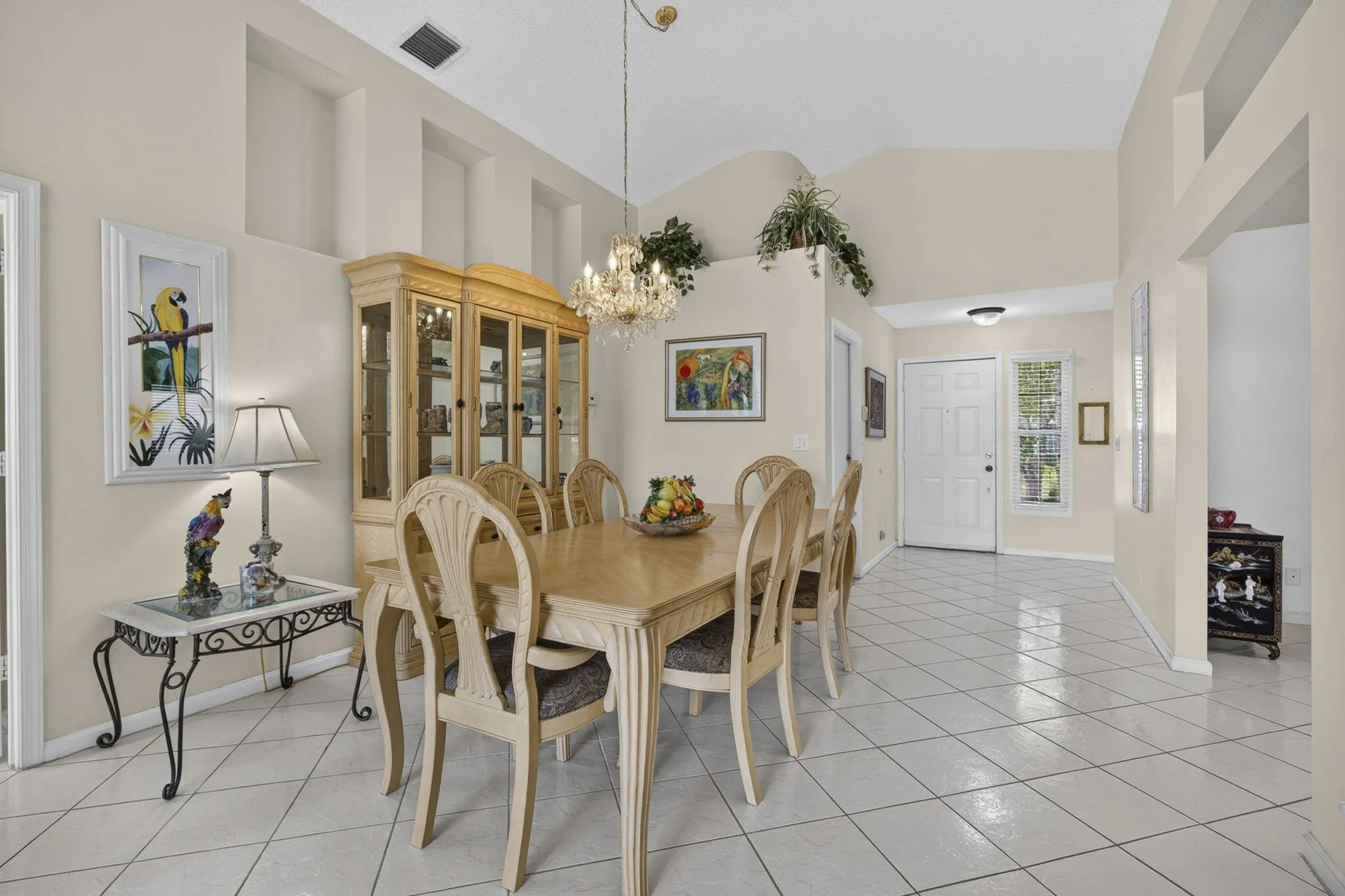 Dining Area at 2221 Soundings Ct