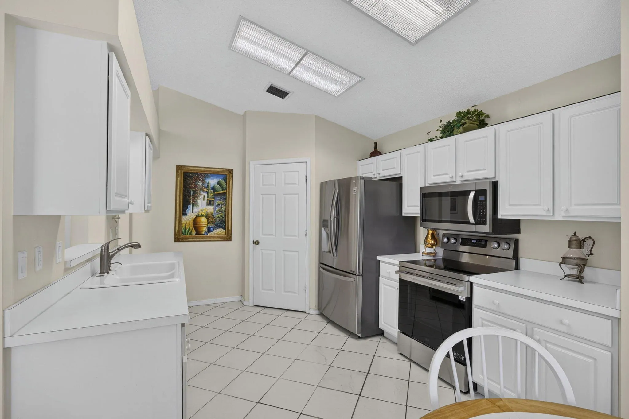 Second Room at 2221 Soundings Ct.