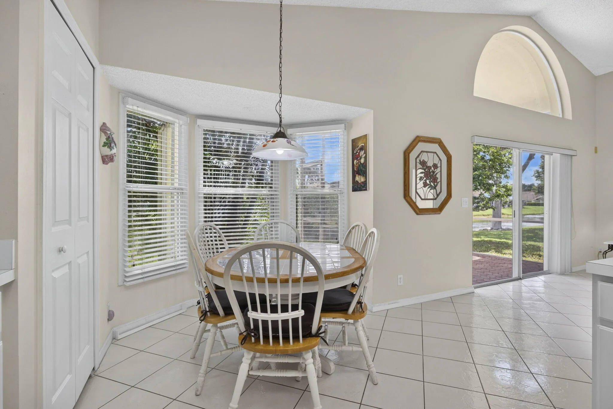 Kitchen at 2221 Soundings Ct