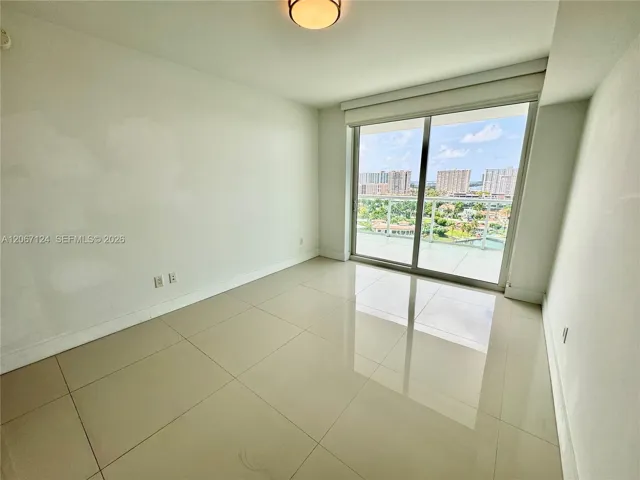 2nd Bed