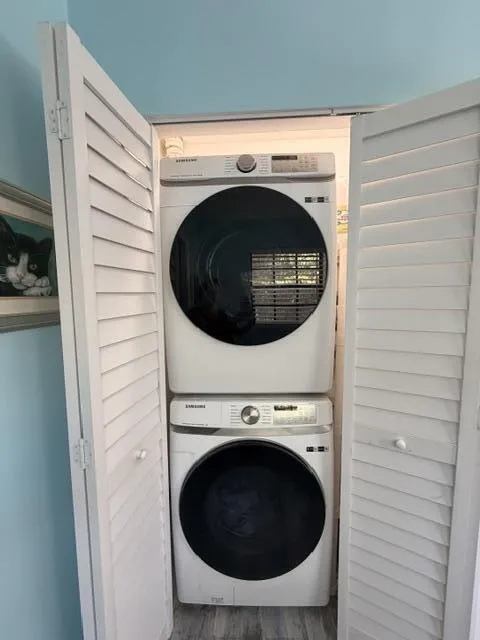 Washer Dryer