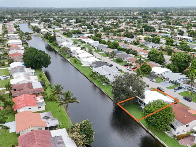 30-web-or-mls-4312 NW 47th St_30