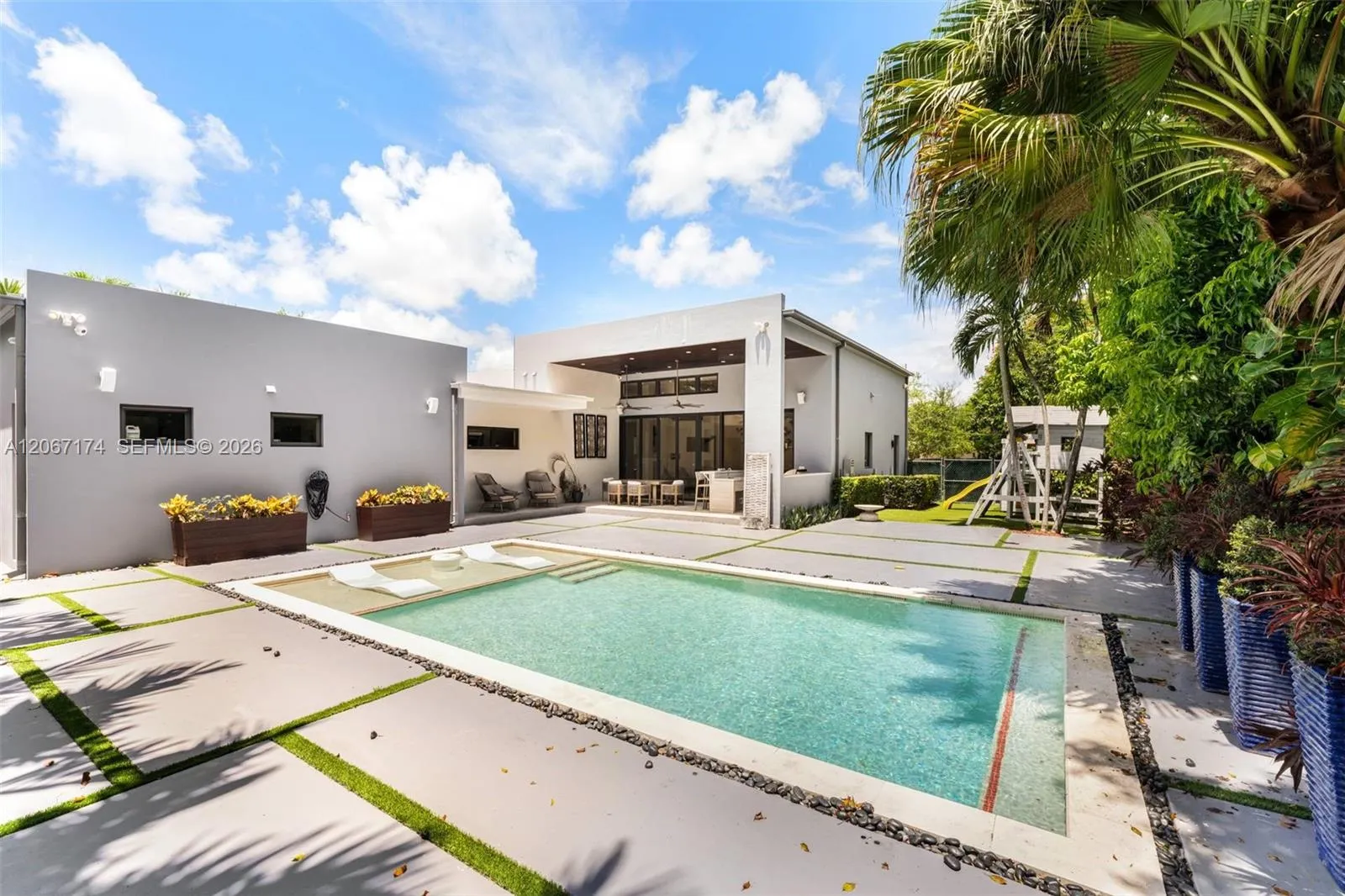 Property photo 42