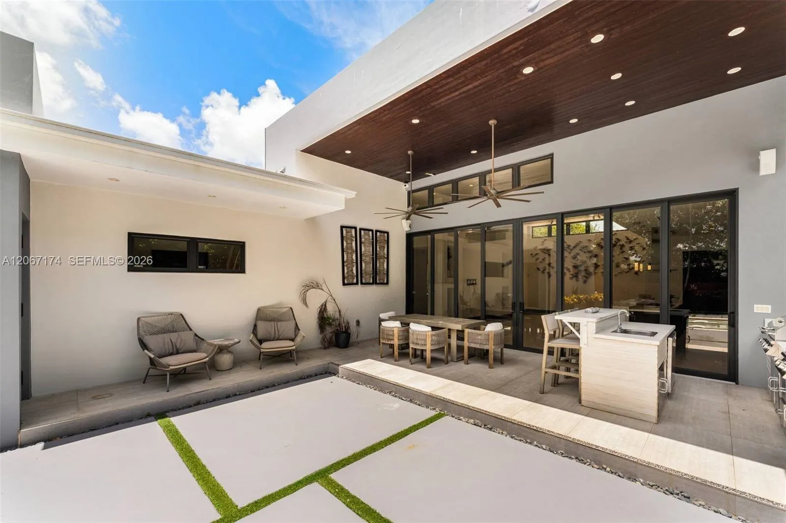 Property photo 46