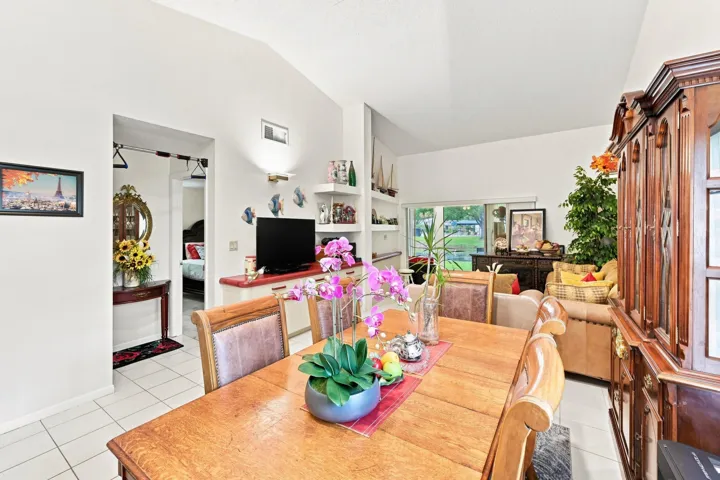 Living & Dining Space