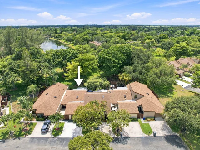 1-web-or-mls-22311-whistling-pines-ln