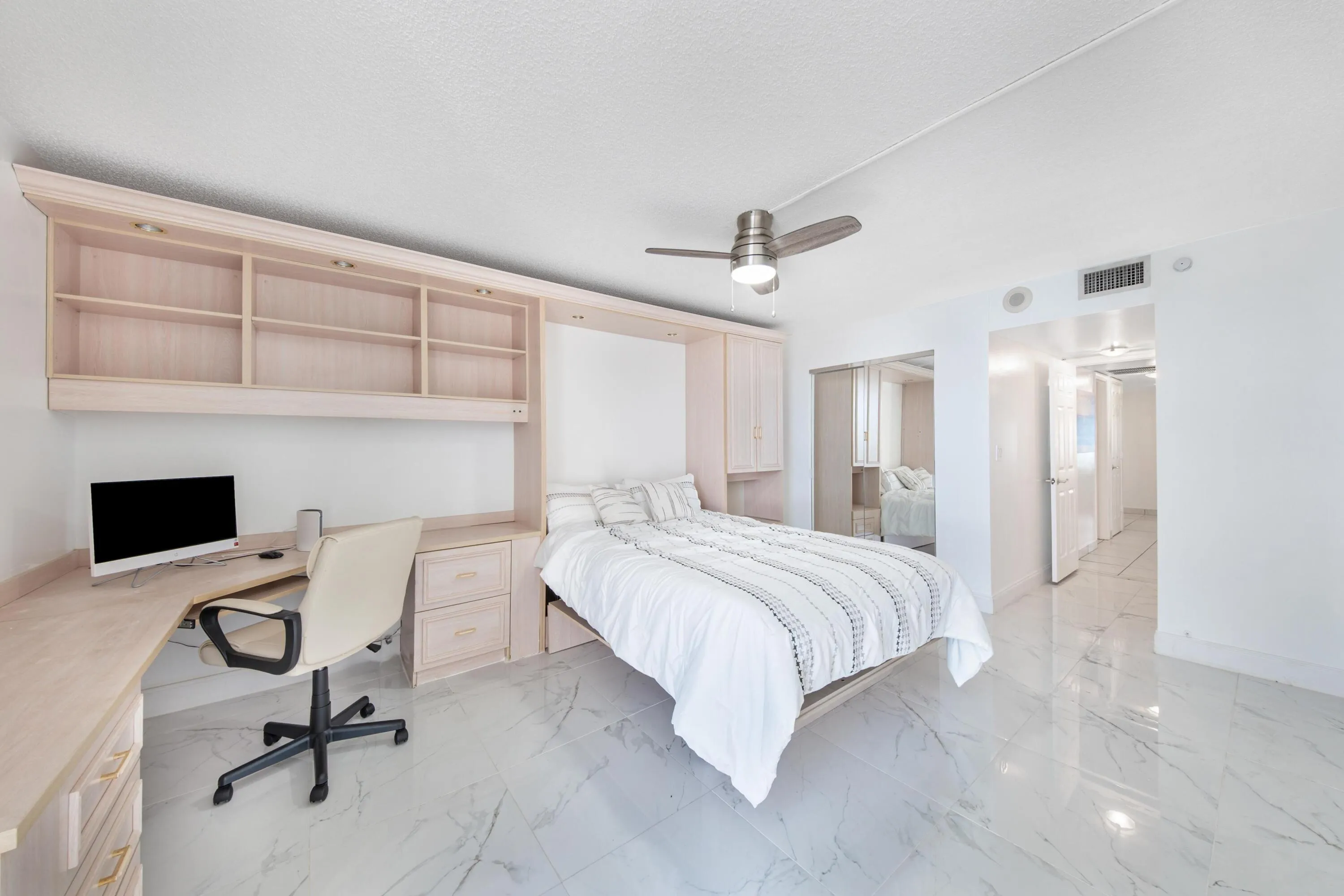 1370 S Ocean Blvd APT 1703, Pompano Beac