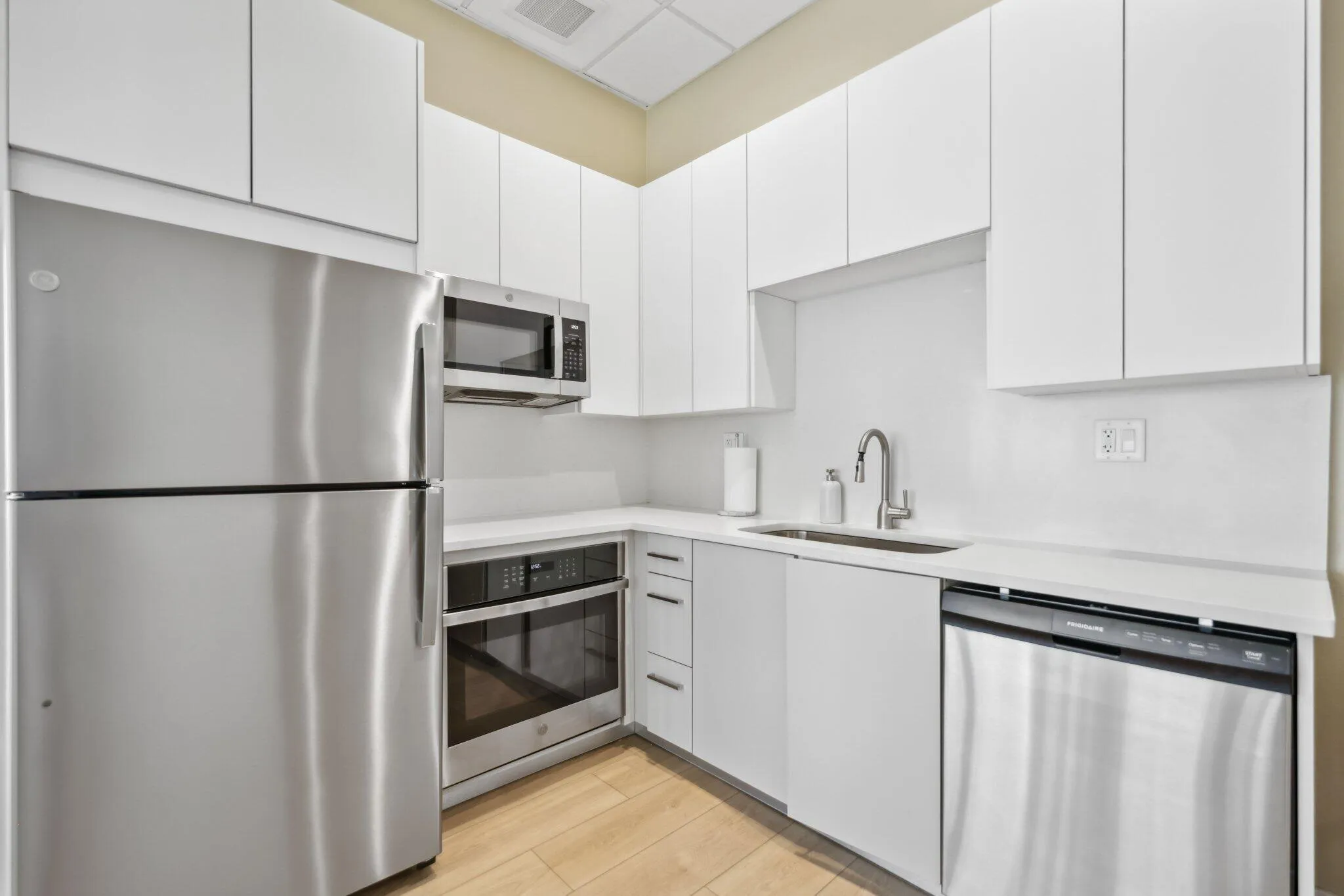 1370 South Ocean Boulevard - 62.jpg-SMAL