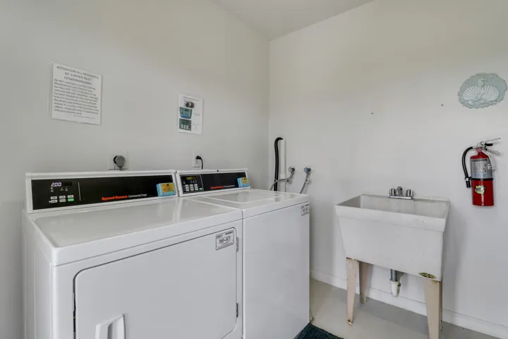 Common Laundry
