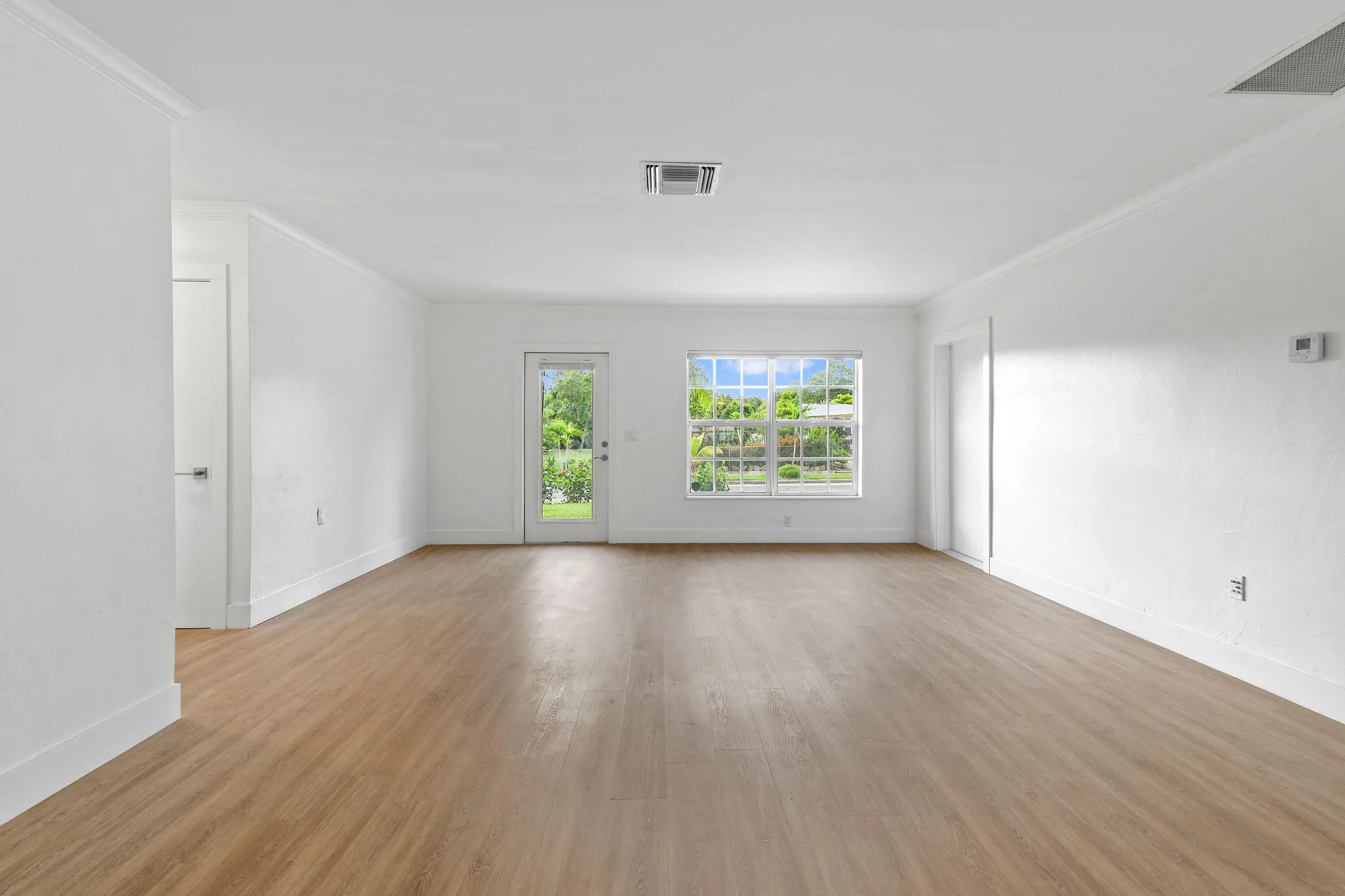 31929thSt_09