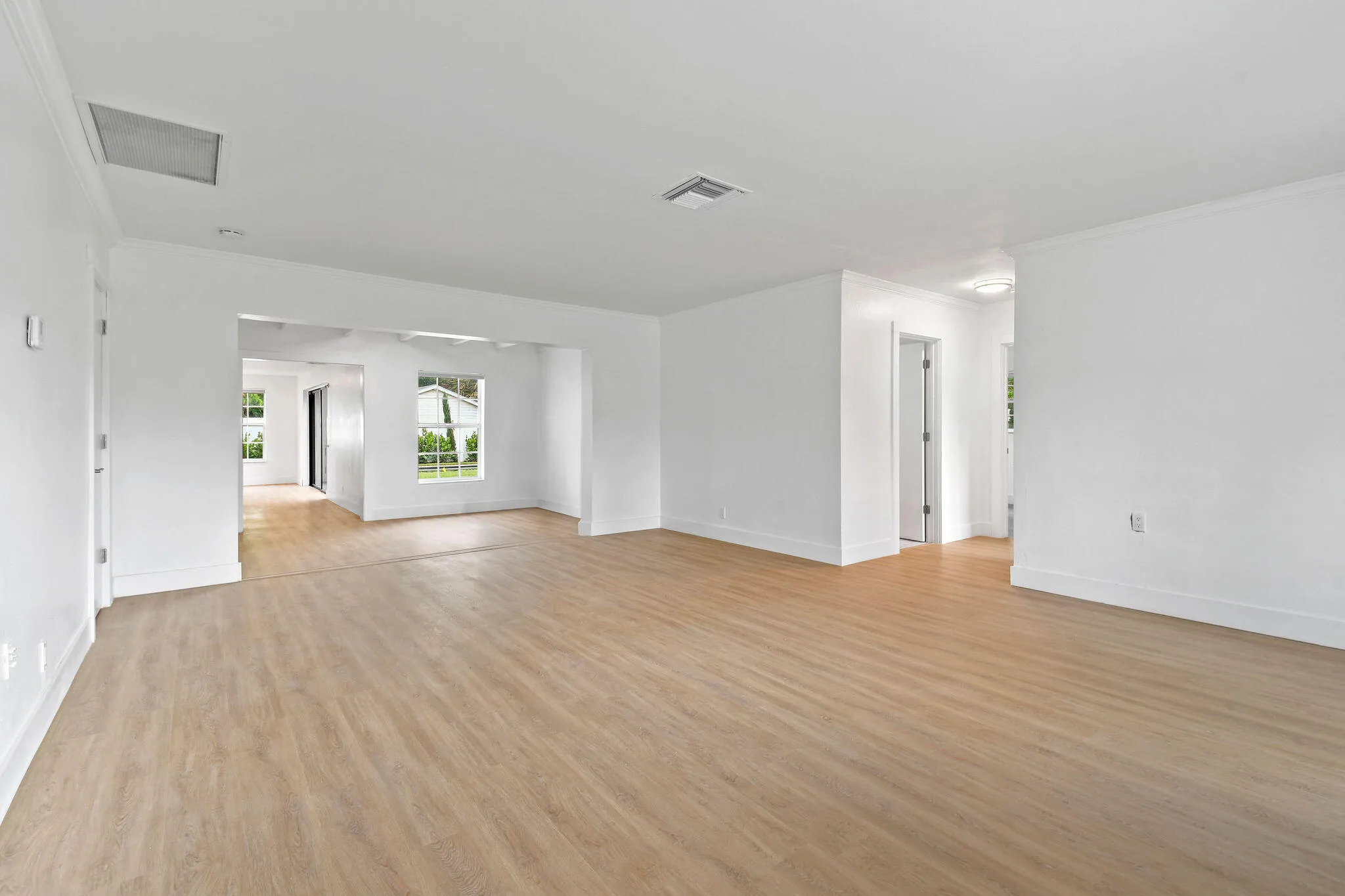 31929thSt_07a