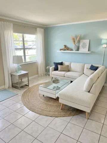 VIRTUAL Living Room 1