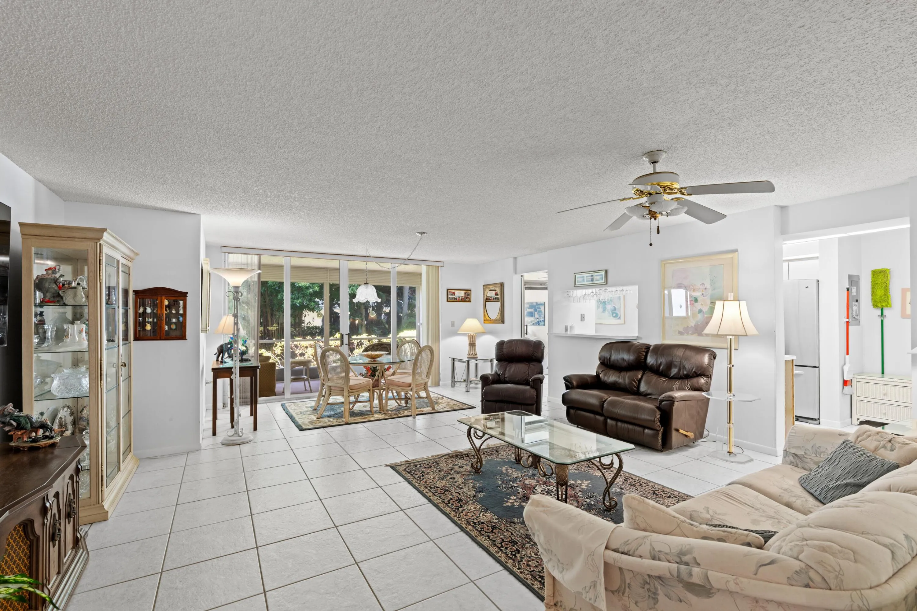LivingArea3