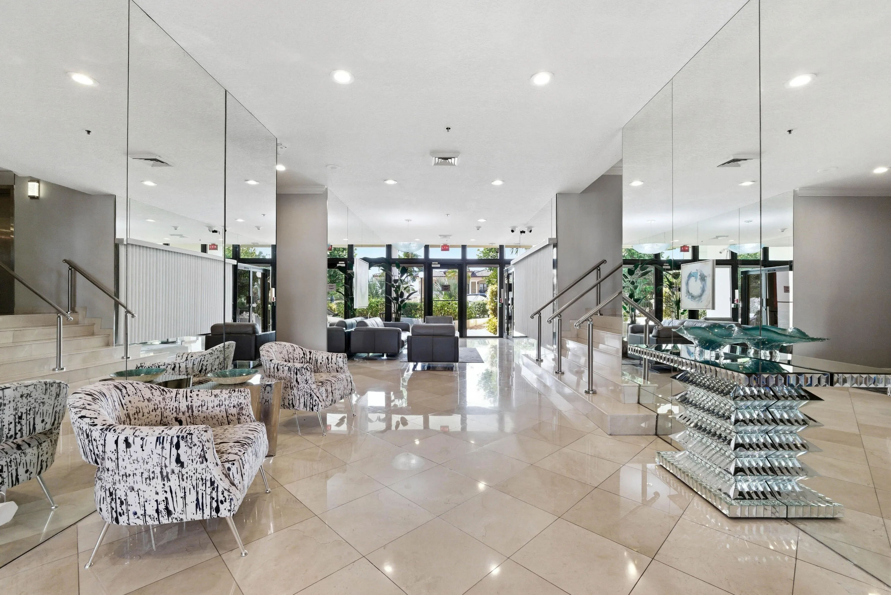 1361 S Ocean Blvd u808_015