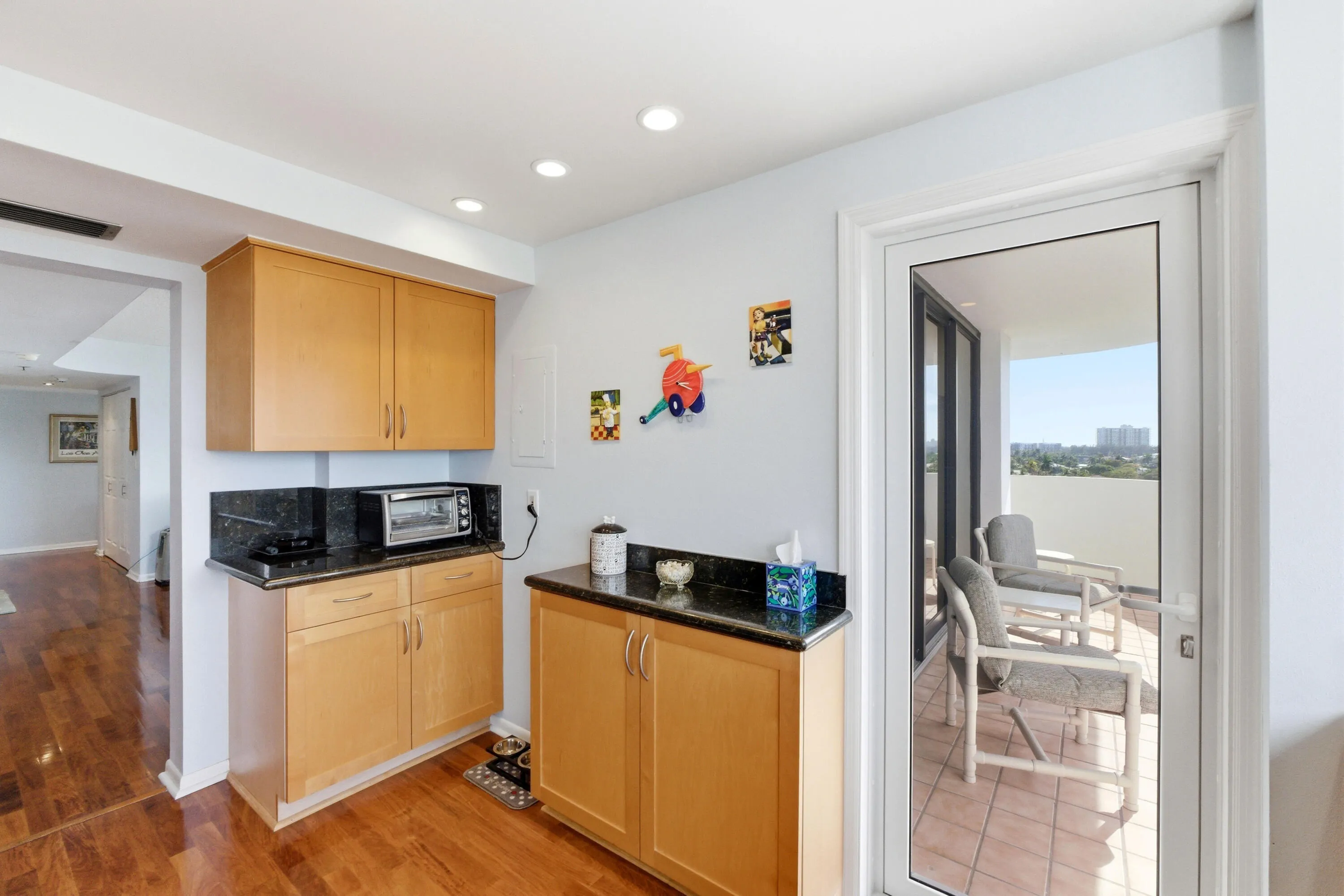 1361 S Ocean Blvd u808_054