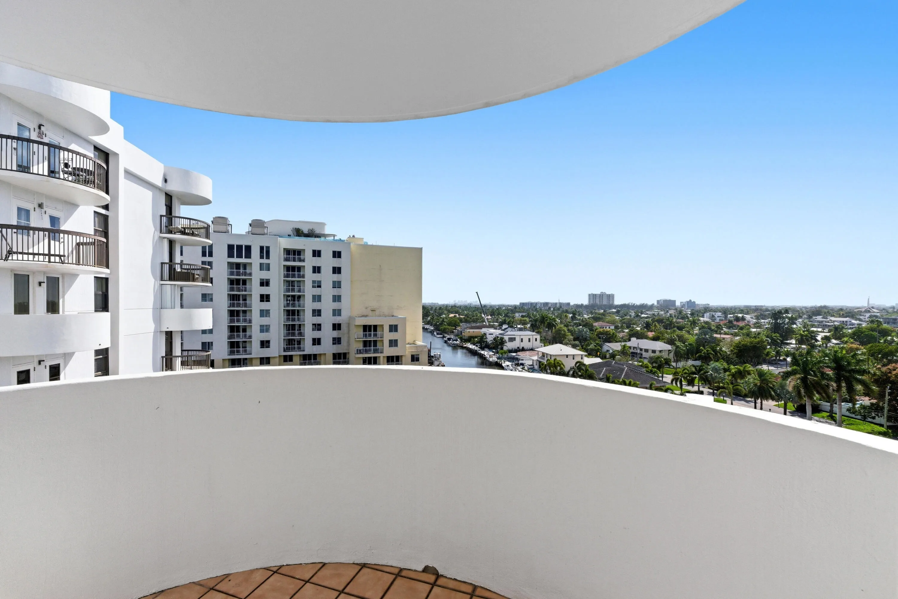 1361 S Ocean Blvd u808_033